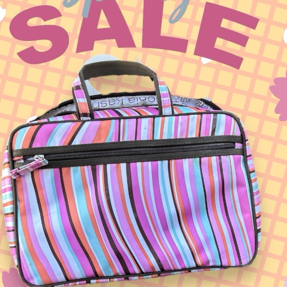 Multi-Color Make-up/Cosmetic/Toiletries Bag with DetachablePockets